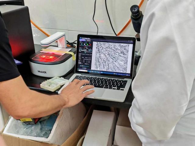 MCS21活細胞成像儀應用于上海華山醫院活細胞觀察.jpg MCS21活細胞成像儀應用于上海華山醫院活細胞觀察.jpg